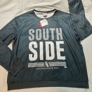 Chicago White Sox’s pull over lightweight sweatshirt, size 2X, NWT!